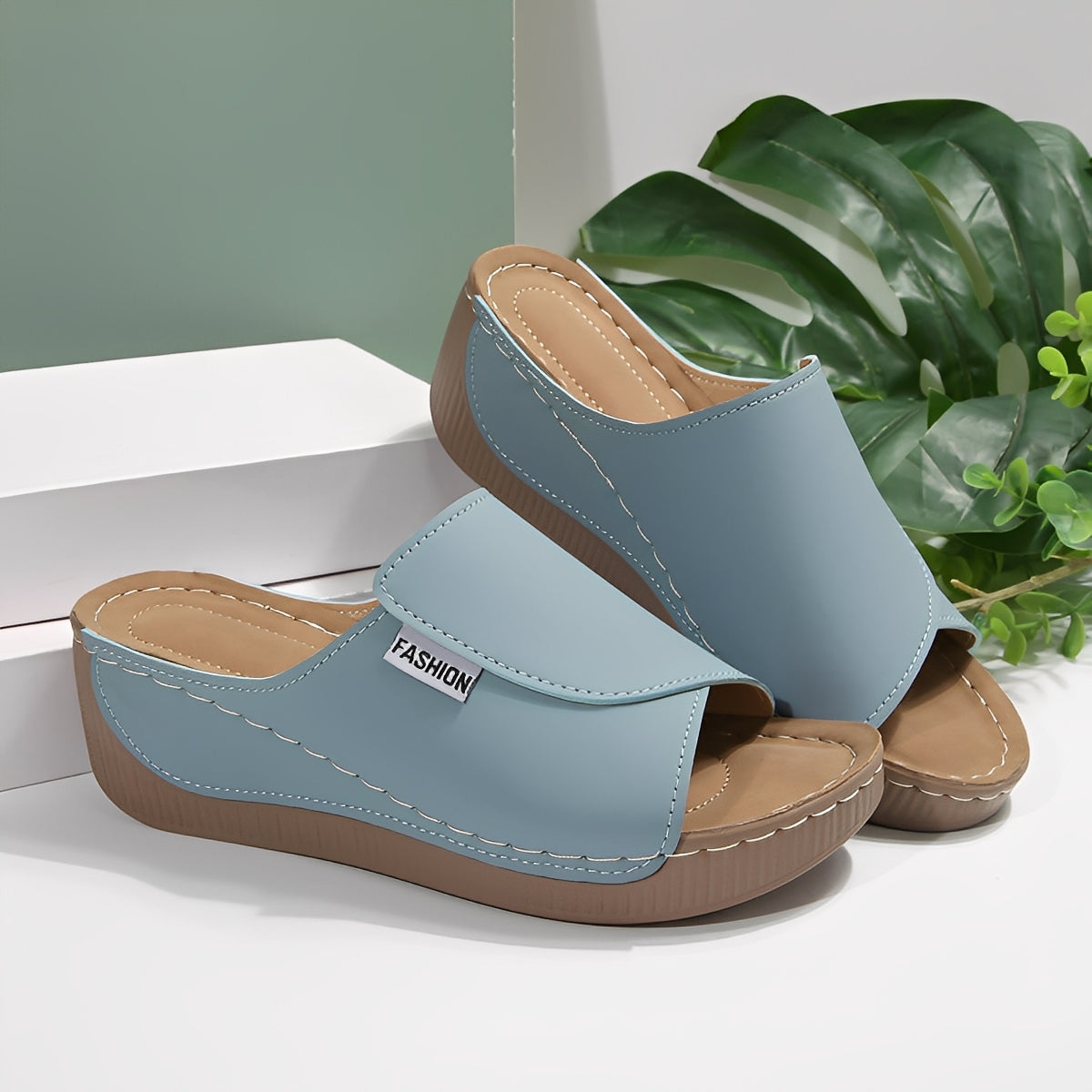 Abbey Chic Women's Sandals