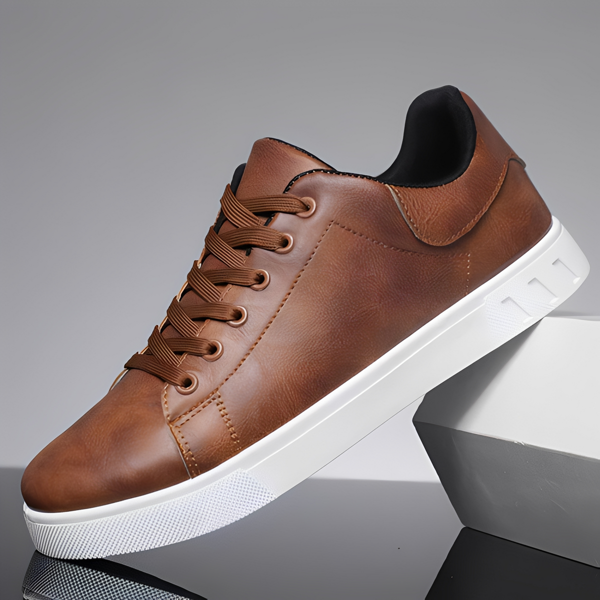 Reymond Low-Top Trainers