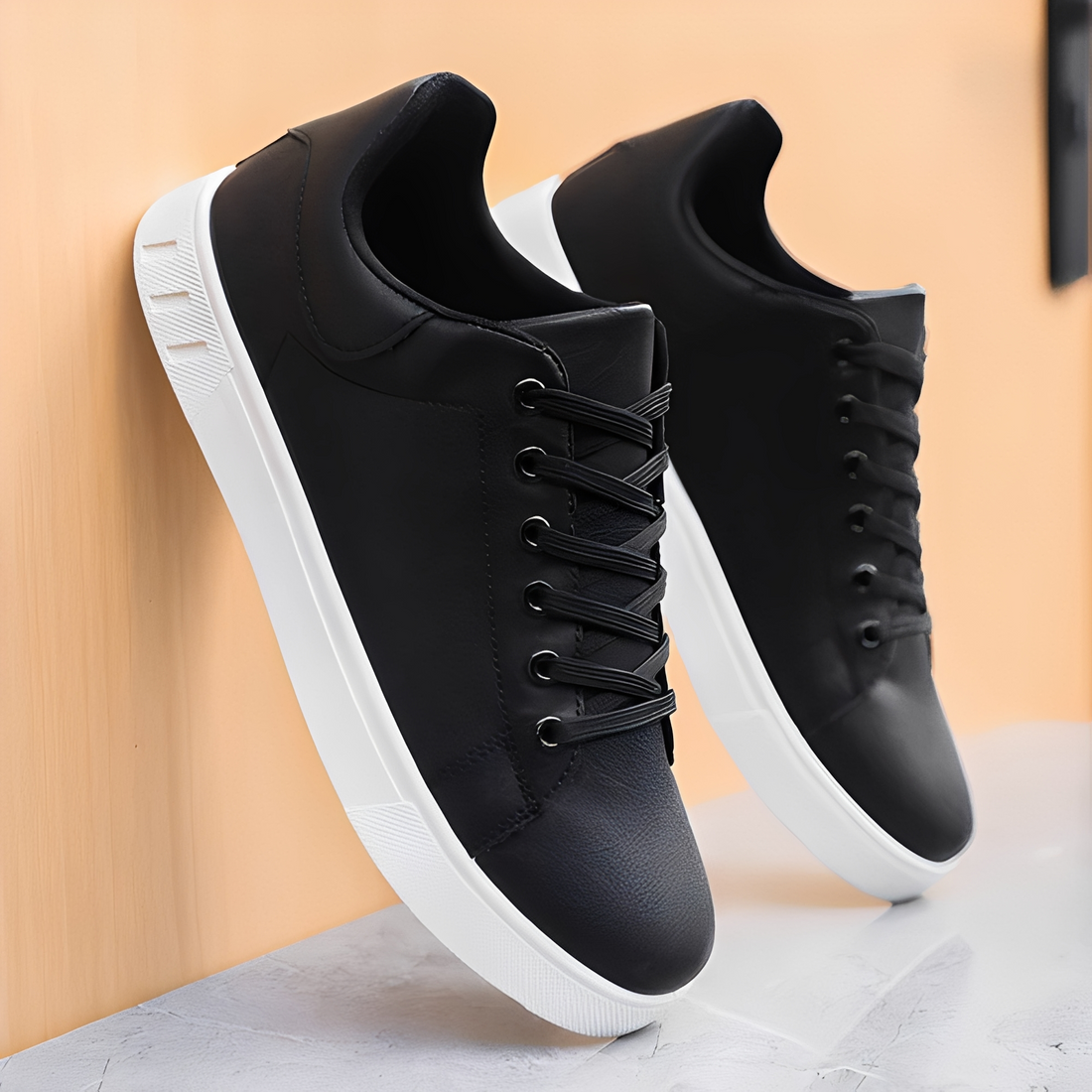 Reymond Low-Top Trainers